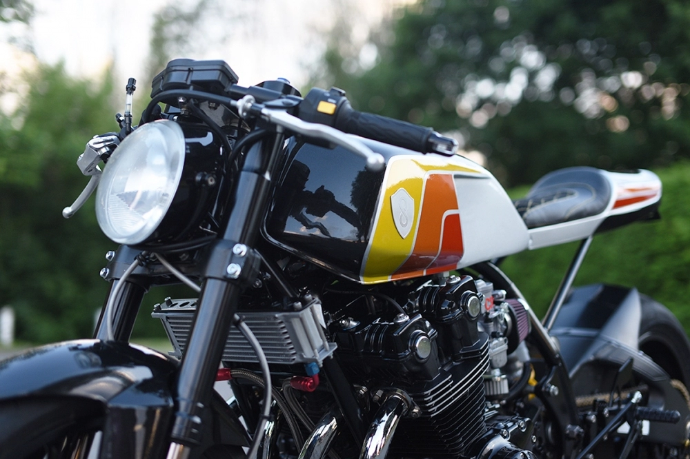 Honda cb900f bản độ cafe racer mang tên the evil twin