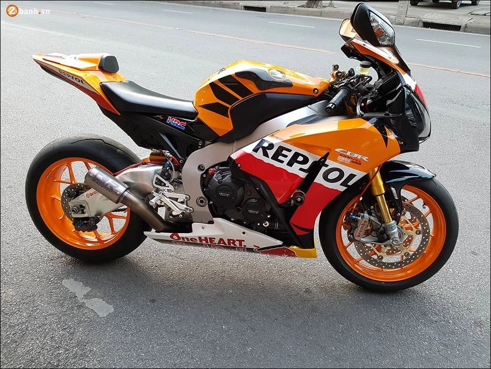 Honda cbr 1000rr repsol bản độ hồi tưởng từ tay đua marc marquez