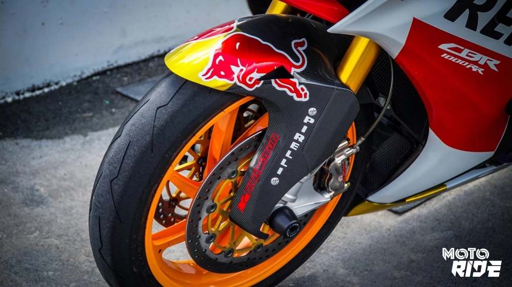 Honda cbr1000rr đẹp đến ngỡ ngàng trong phong cách 93 motogp