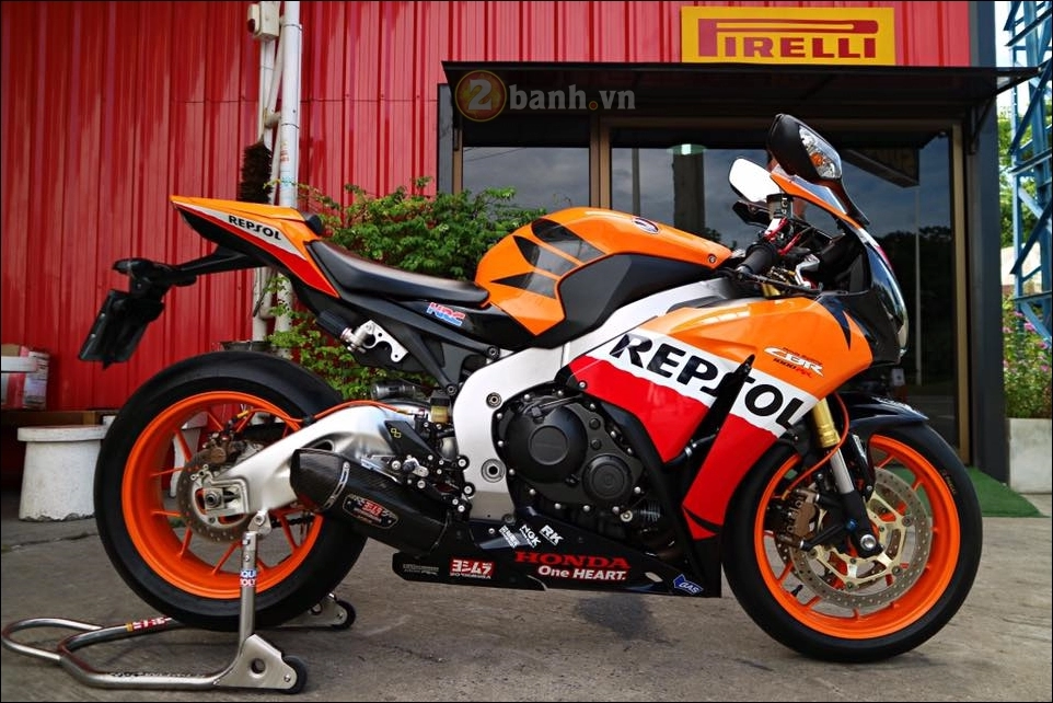 Honda cbr1000rr repsol độ đơn giản tinh tế trong từng chi tiết