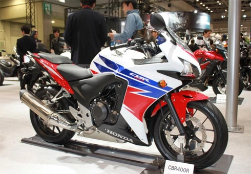  honda cbr400r có giá từ 6800 usd 