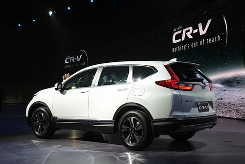 Honda cr-v 2017 ra mắt bản 7 chỗ giá từ 917 triệu đồng