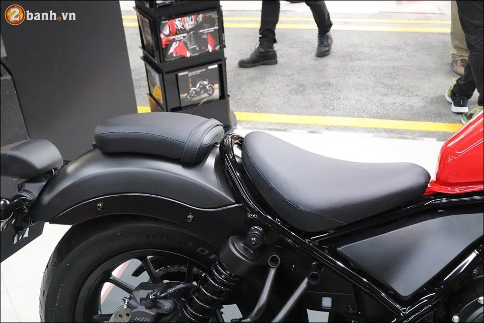 Honda rebel 500 2018 giá 180 triệu vnd tại showroom honda việt nam