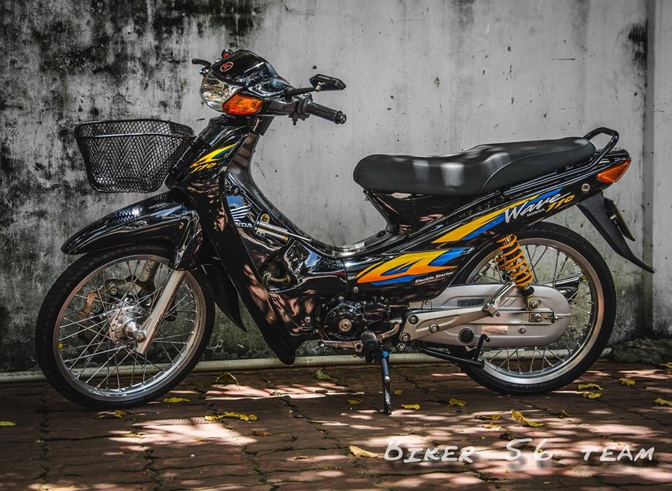 Honda wave 110 độ há mồm với dàn đồ chơi châu âu