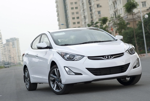  hyundai elantra 2014 giá từ 649 triệu đồng tại việt nam 