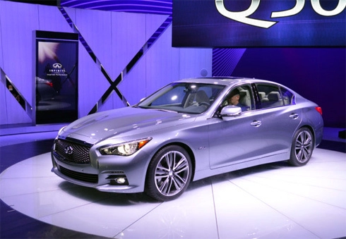  infiniti trình làng sedan mới giá 36500 usd 