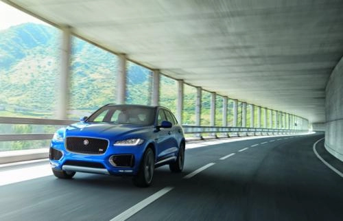 Jaguar f-pace 2017 có giá khởi điểm từ 40990 usd