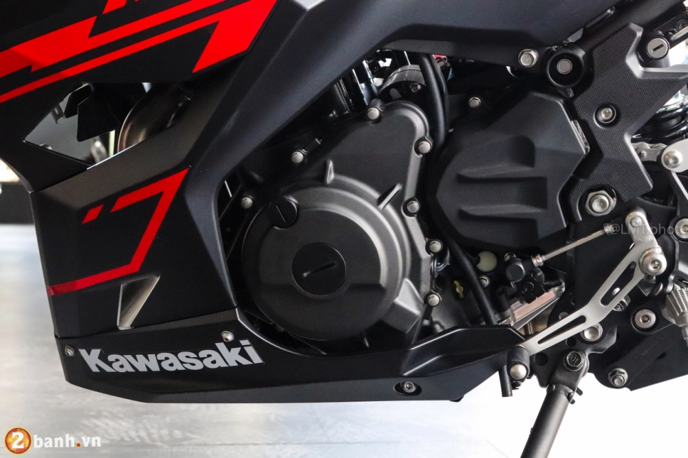 Kawasaki ninja 250 2018 thay thế ninja 300 có giá bán từ 133 triệu đồng