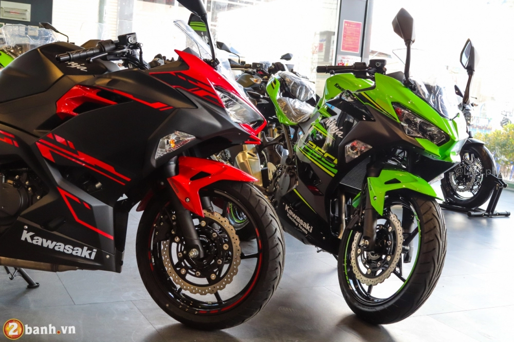 Kawasaki ninja 250 2018 thay thế ninja 300 có giá bán từ 133 triệu đồng