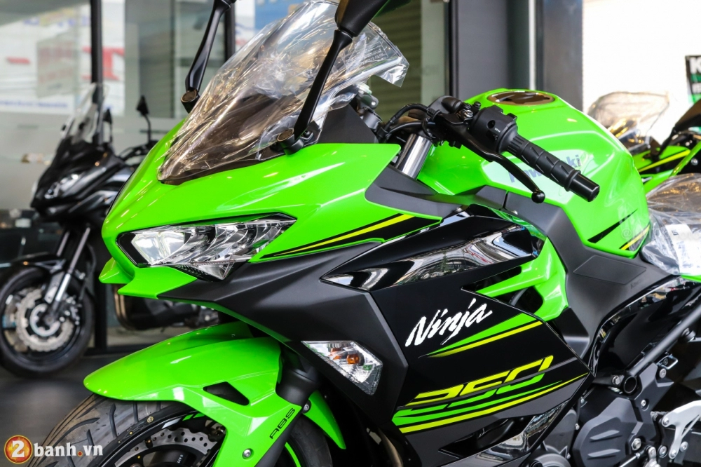 Kawasaki ninja 250 2018 thay thế ninja 300 có giá bán từ 133 triệu đồng