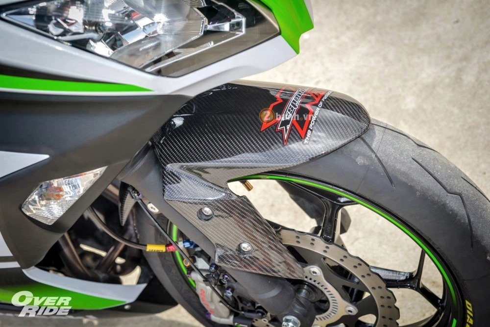 Kawasaki ninja 300 bản nâng cấp đáng giá từ phiên bản kỉ niệm 30 năm