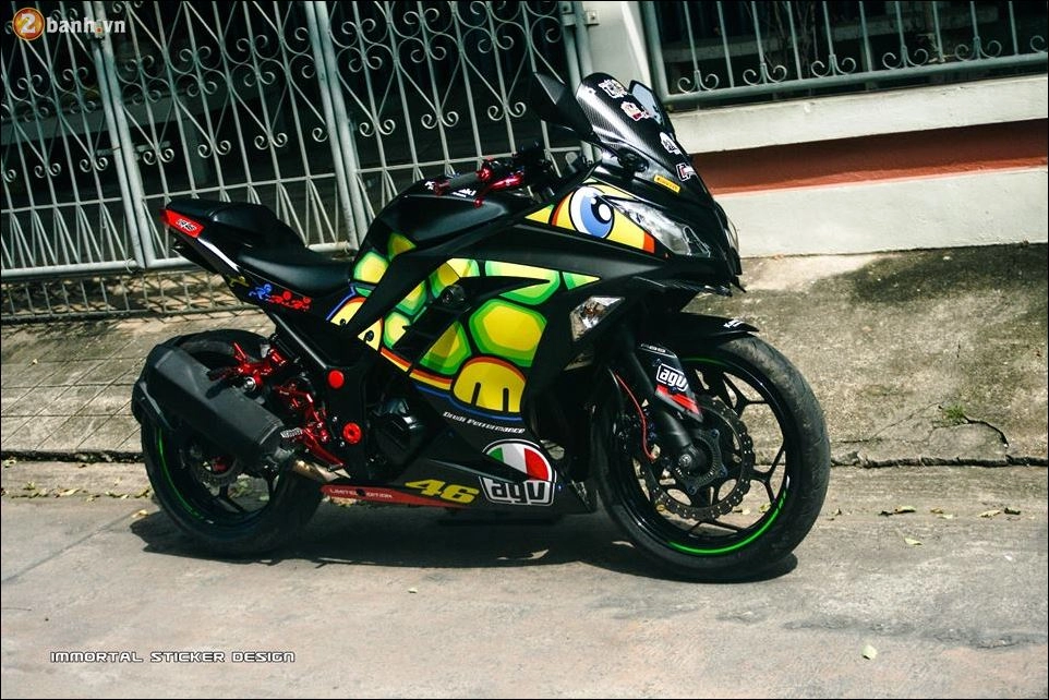 Kawasaki ninja 300 được refresh f5 hoàn hảo phong cách agv k3