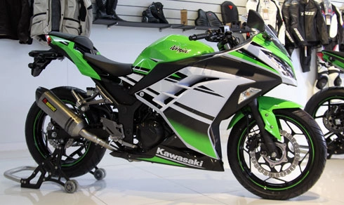  kawasaki ninja 300 giá 196 triệu đồng tại việt nam 