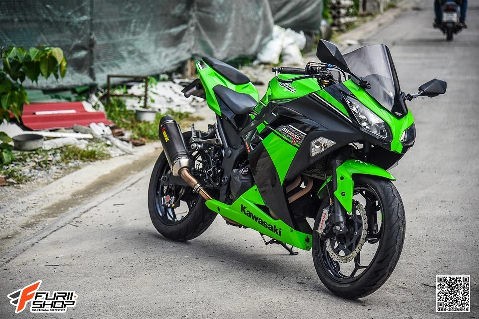 Kawasaki ninja 300 special edition bản độ nổi bật đến từ furii shop