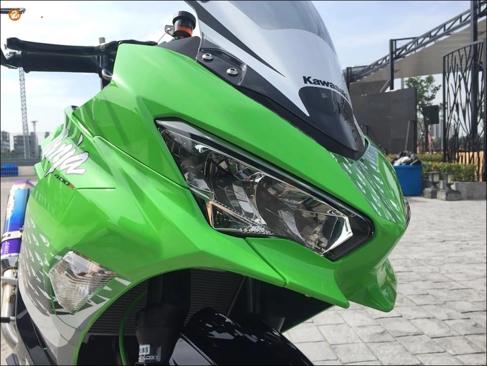 Kawasaki ninja 400 độ xuất thần từ option khủng