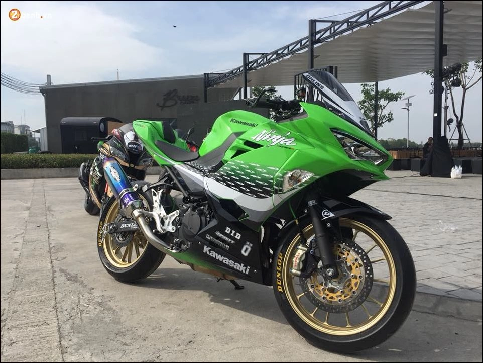 Kawasaki ninja 400 độ xuất thần từ option khủng