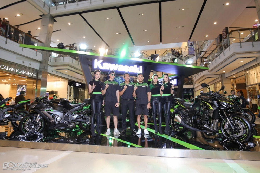 Kawasaki ninja h2 sx se 2018 lộ giá bán