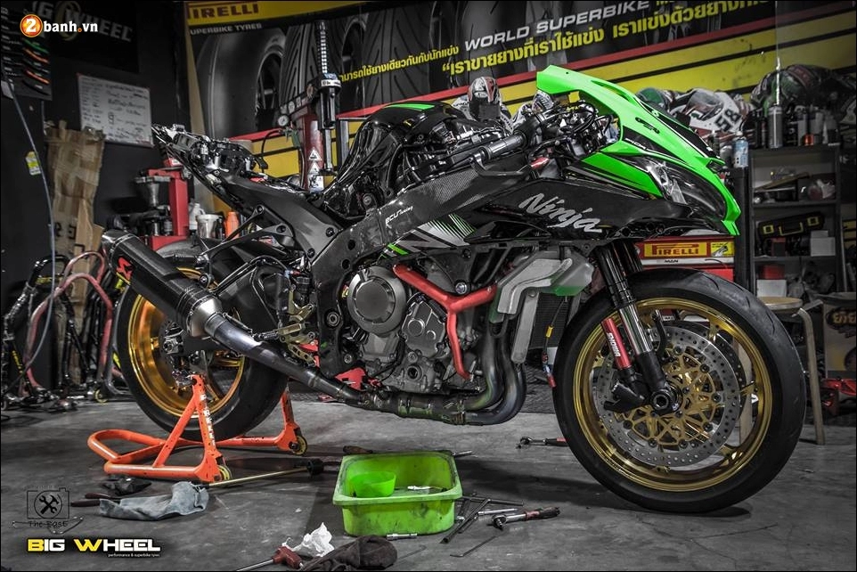 Kawasaki ninja zx-10r độ hoàn thiện khủng với trang bị tận răng