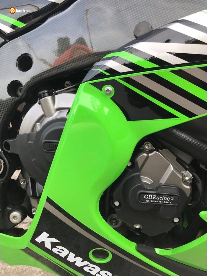 Kawasaki ninja zx-10r độ nâng cấp nhẹ cùng trang bị tối tân