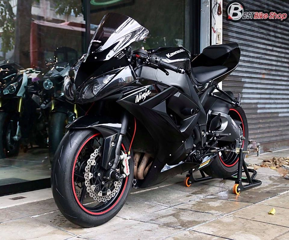 Kawasaki ninja zx-10r hồi sinh ngoạn mục từ thế hệ đầu