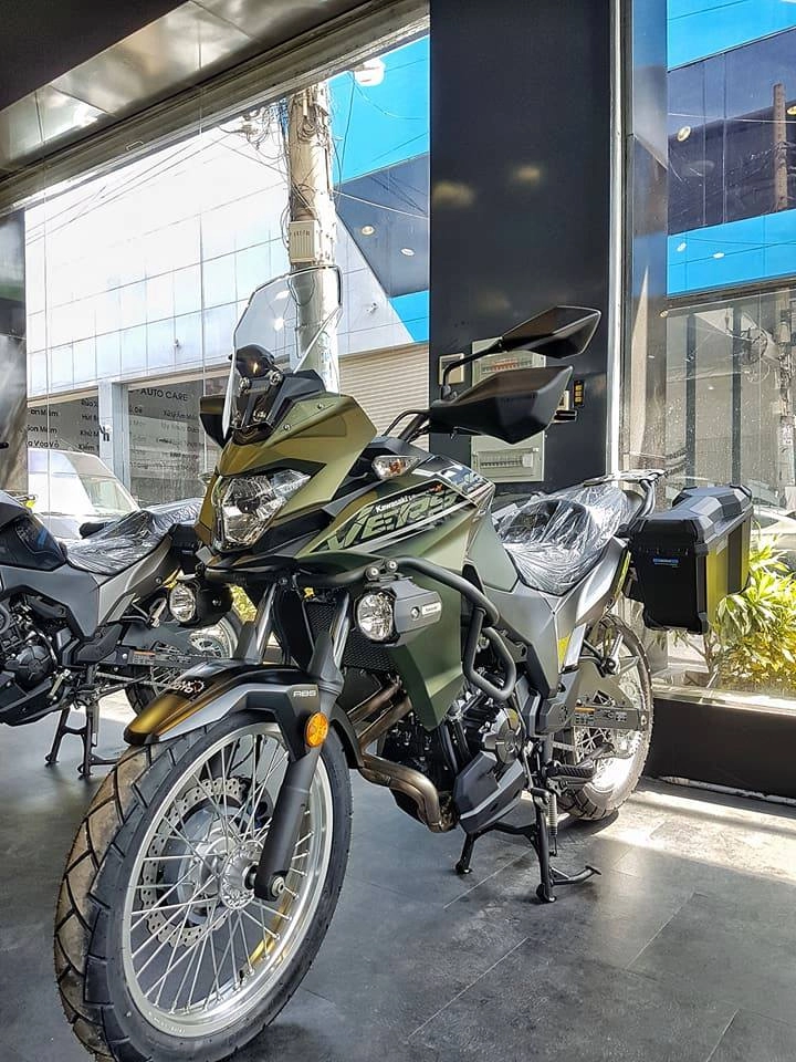 Kawasaki versys x300 2018 về việt nam giá 169 triệu đồng