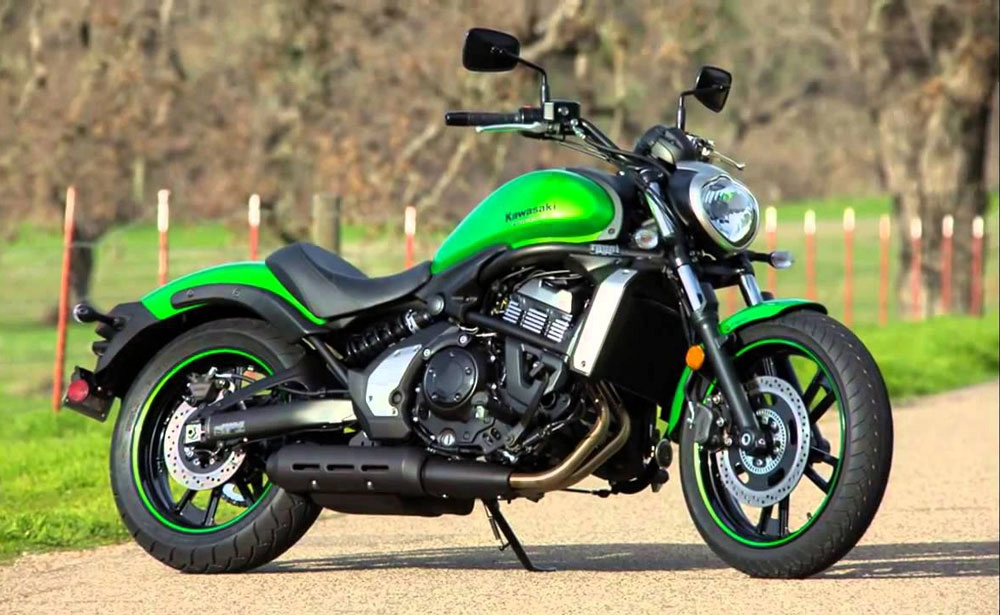 Kawasaki vulcan độ phong cách cafe race đường phố