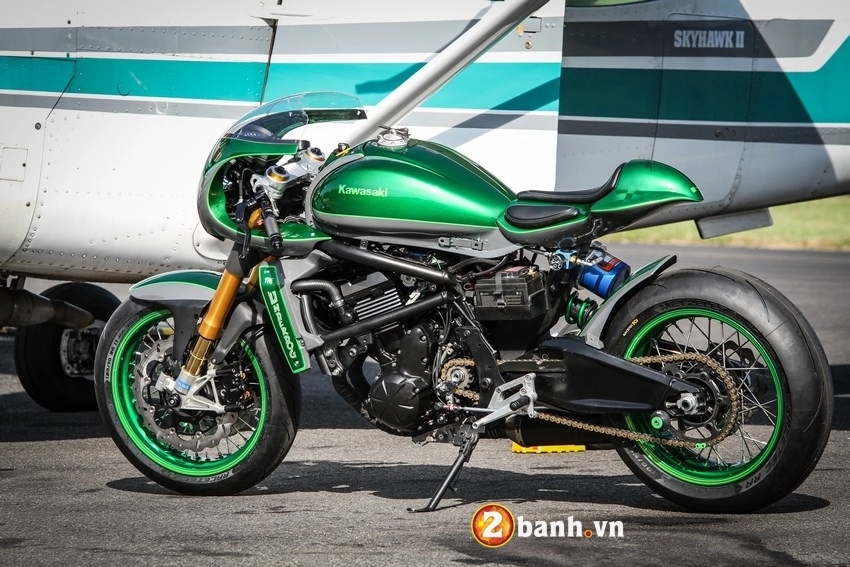 Kawasaki vulcan độ phong cách cafe race đường phố