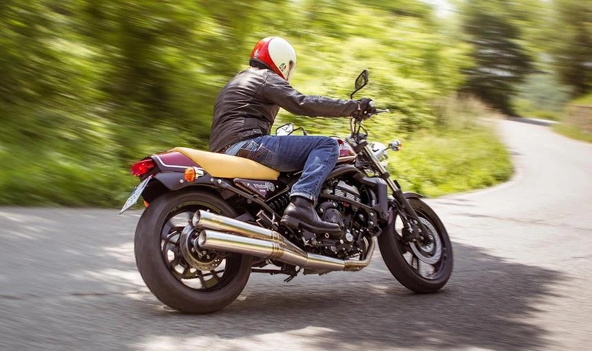 Kawasaki vulcan martini một phiên bản giới hạn đầy ấn tượng