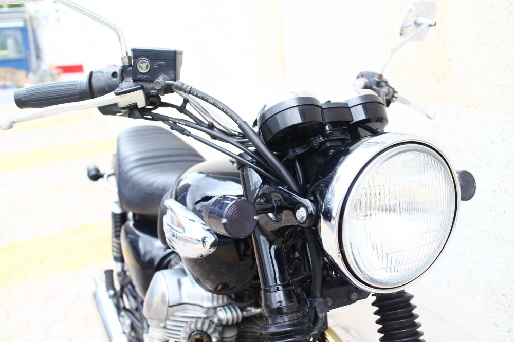 Kawasaki w400