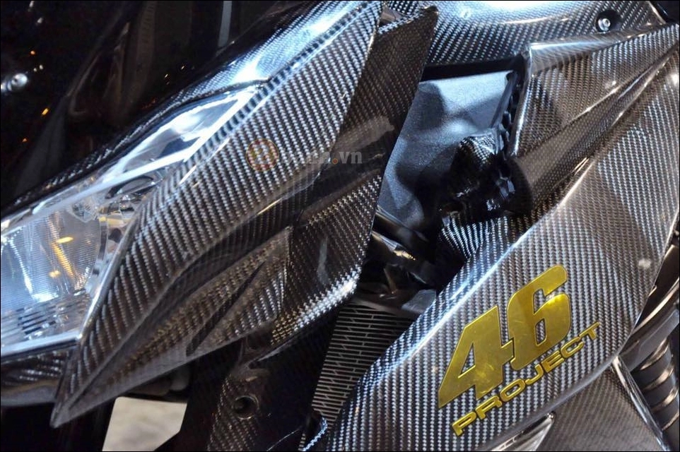 Kawasaki z1000 độ hoàn thiện cùng lớp áo chiến binh samurai carbon