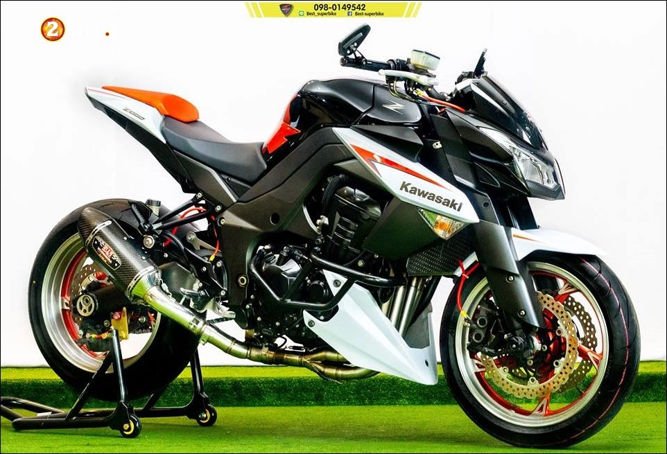 Kawasaki z1000 nakebike thần thánh đúng nghĩa ngay từ thuở khai sinh