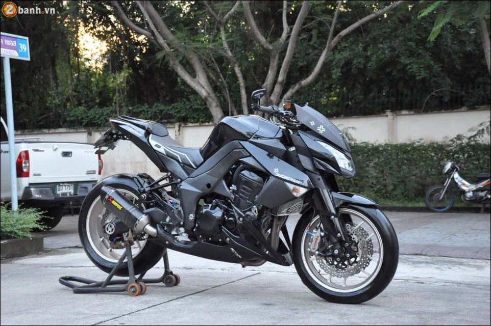 Kawasaki z1000 vẻ đẹp choáng ngợp từ lúc khai sinh