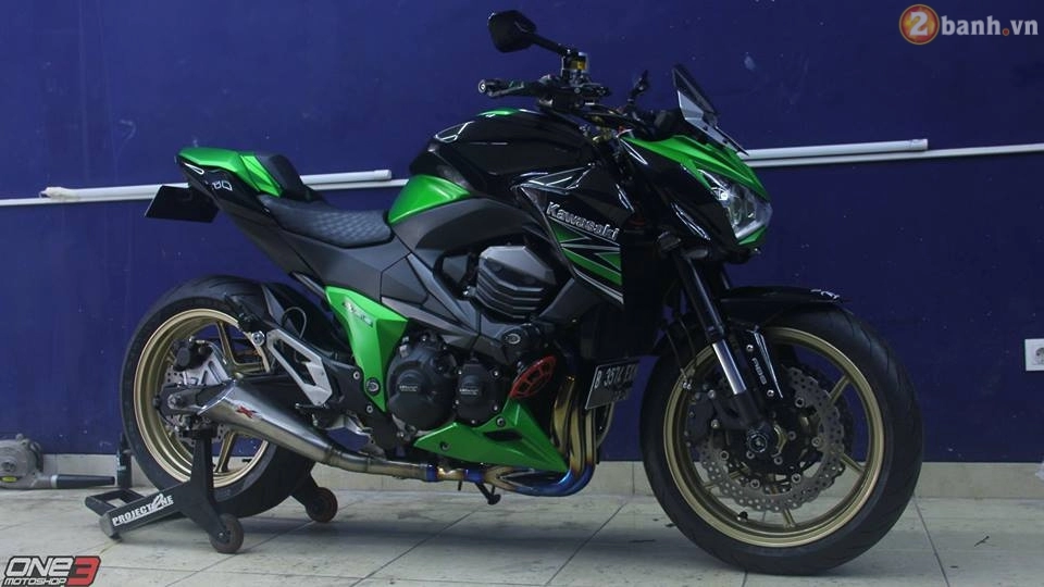 Kawasaki z800 độ chất hơn với một vài nâng cấp hàng hiệu