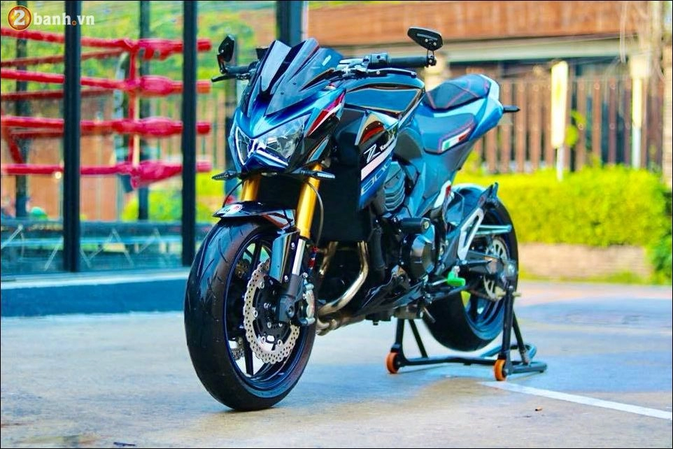 Kawasaki z800 tê giác đầy cuốn hút từ trang bị full option