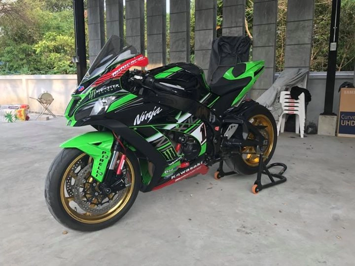 Kawasaki zx-10r bản độ bức phá đầy chất chơi