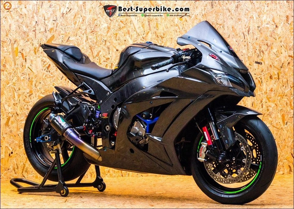 Kawasaki zx-10r bản độ bức phá không tỳ vết từ option carbon clever wolf