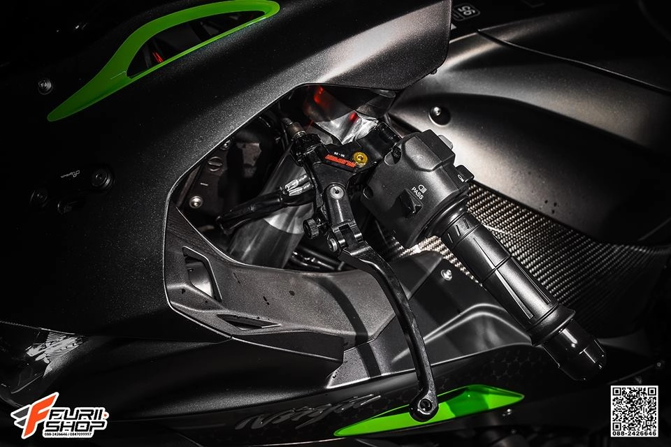 Kawasaki zx-10r bản độ căng đét với màu áo matte black