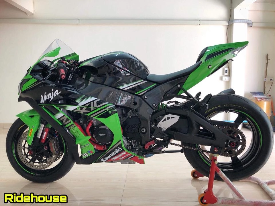 Kawasaki zx-10r bản độ đơn giản cực chất của biker thái