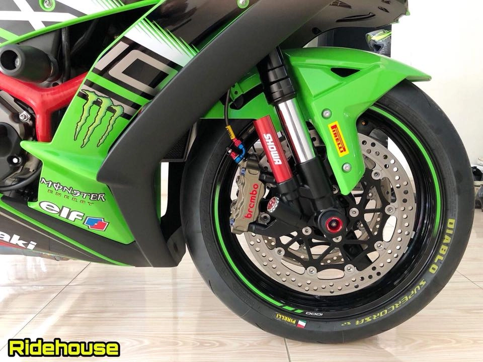 Kawasaki zx-10r bản độ đơn giản cực chất của biker thái