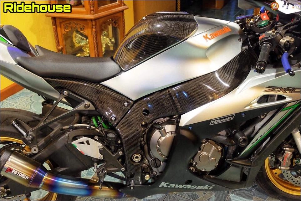 Kawasaki zx-10r-bản độ lôi cuốn từ version silver racing