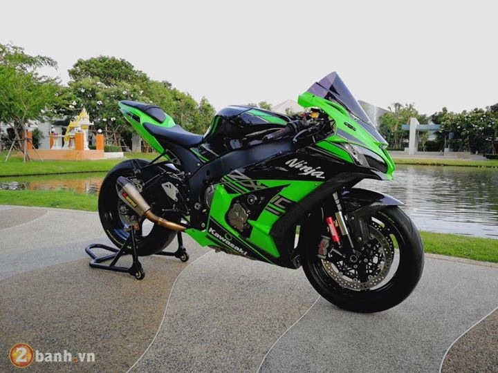 Kawasaki zx-10r đẹp hơn sau khi nâng cấp đồ chơi hàng hiệu