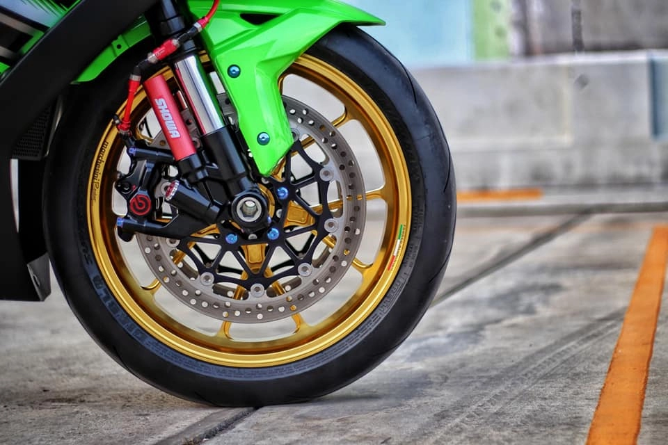 Kawasaki zx-10r độ cực chất trên đất thái