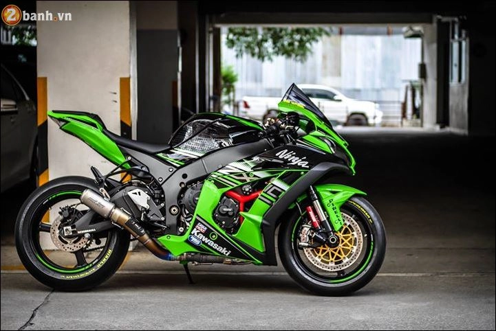 Kawasaki zx-10r sportbike sinh ra để chinh phục những đường đua