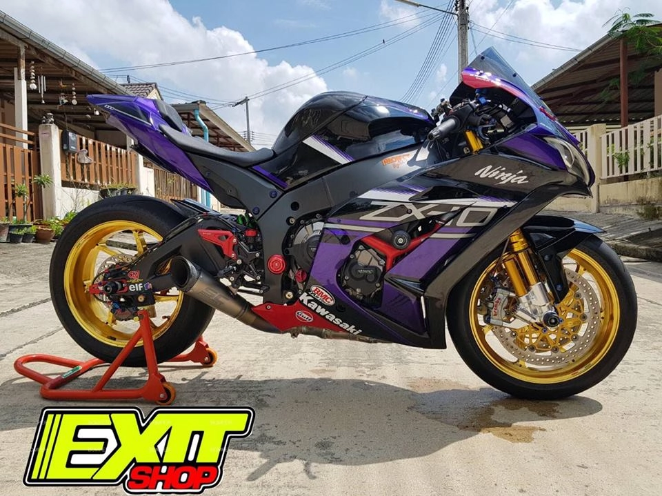 Kawasaki zx-10r vẻ đẹp tuyệt sắc bên tone màu tím mộng mơ