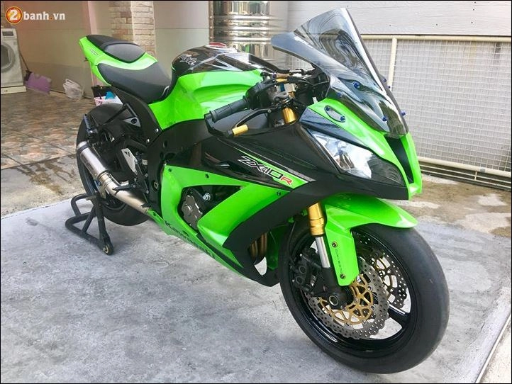 Kawasaki zx_10r nâng cấp hoàn hảo qua nhiều option hàng hiệu