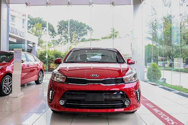 Kia soluto thêm phiên bản cao cấp giá 499 triệu cạnh tranh mitsubishi attrage