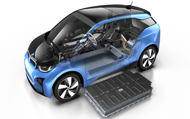 Lộ giá phiên bản bmw i3 2017 tại mỹ