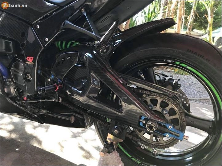 Mãn nhãn với siêu phẩm kawasaki zx-10r độ full carbon fiber