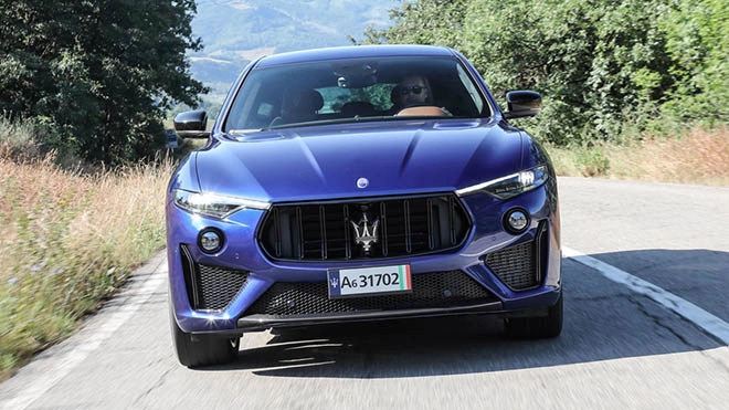 Maserati levante trofeo - chiếc xe ý mang trong mình khối động cơ của ferrari