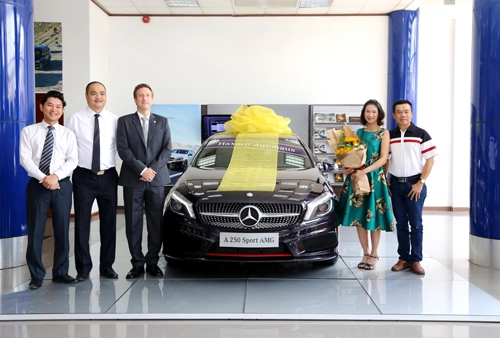  mercedes việt nam đặt giải 12 tỷ đồng cho cú hole-in-one 